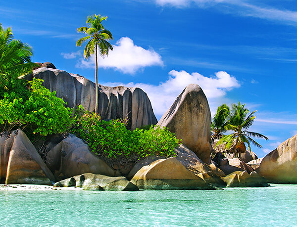 6-5-Anse-source-d-argent (1)